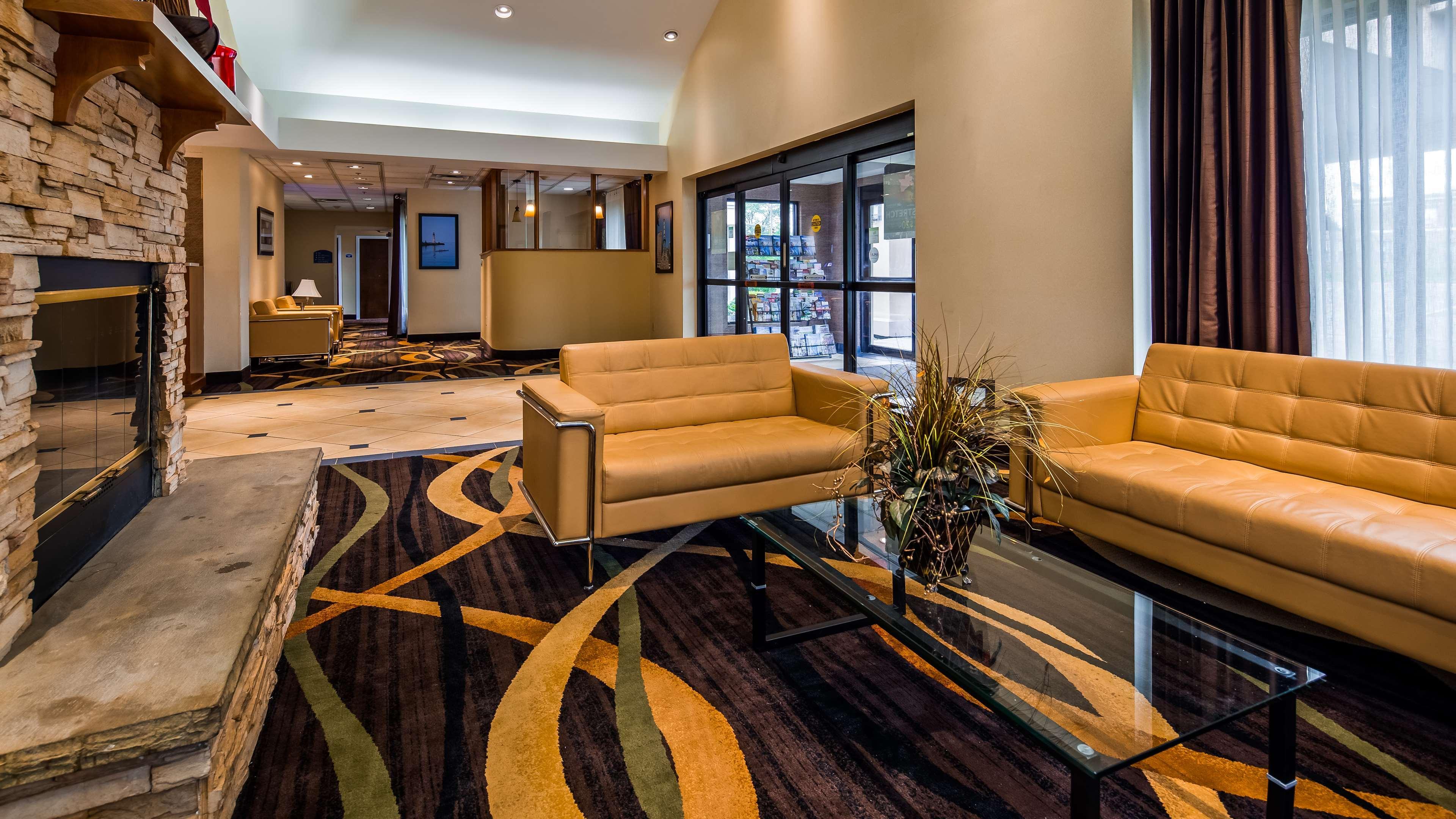 Best Western Galleria Inn & Suites Cheektowaga Exteriör bild