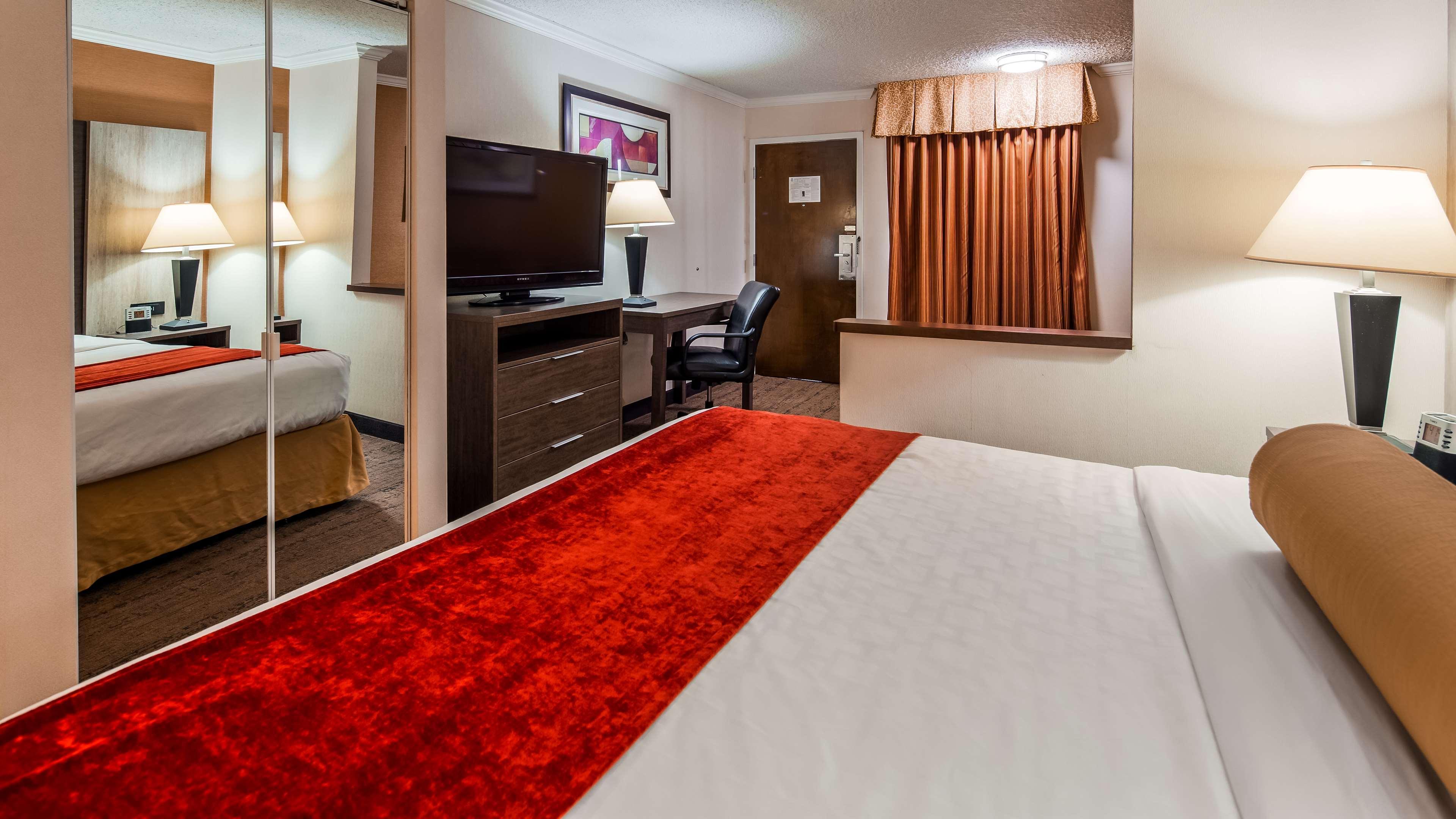Best Western Galleria Inn & Suites Cheektowaga Exteriör bild